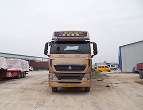 銅陵物流公司運(yùn)輸車展示